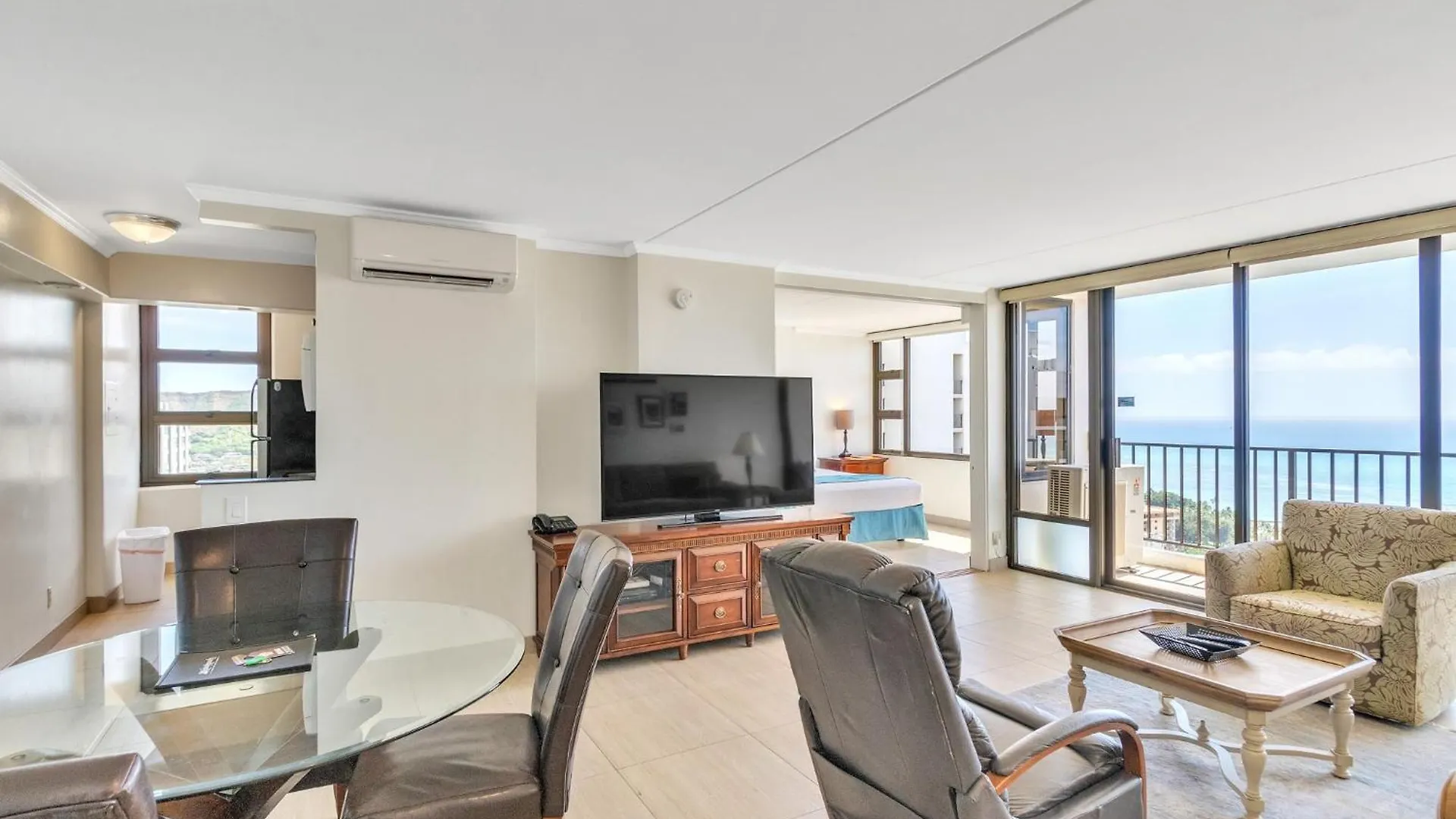 Watch The Whales From The Lanai With A Full Kitchen, Ocean Views And Free Parking Διαμέρισμα Χονολουλού